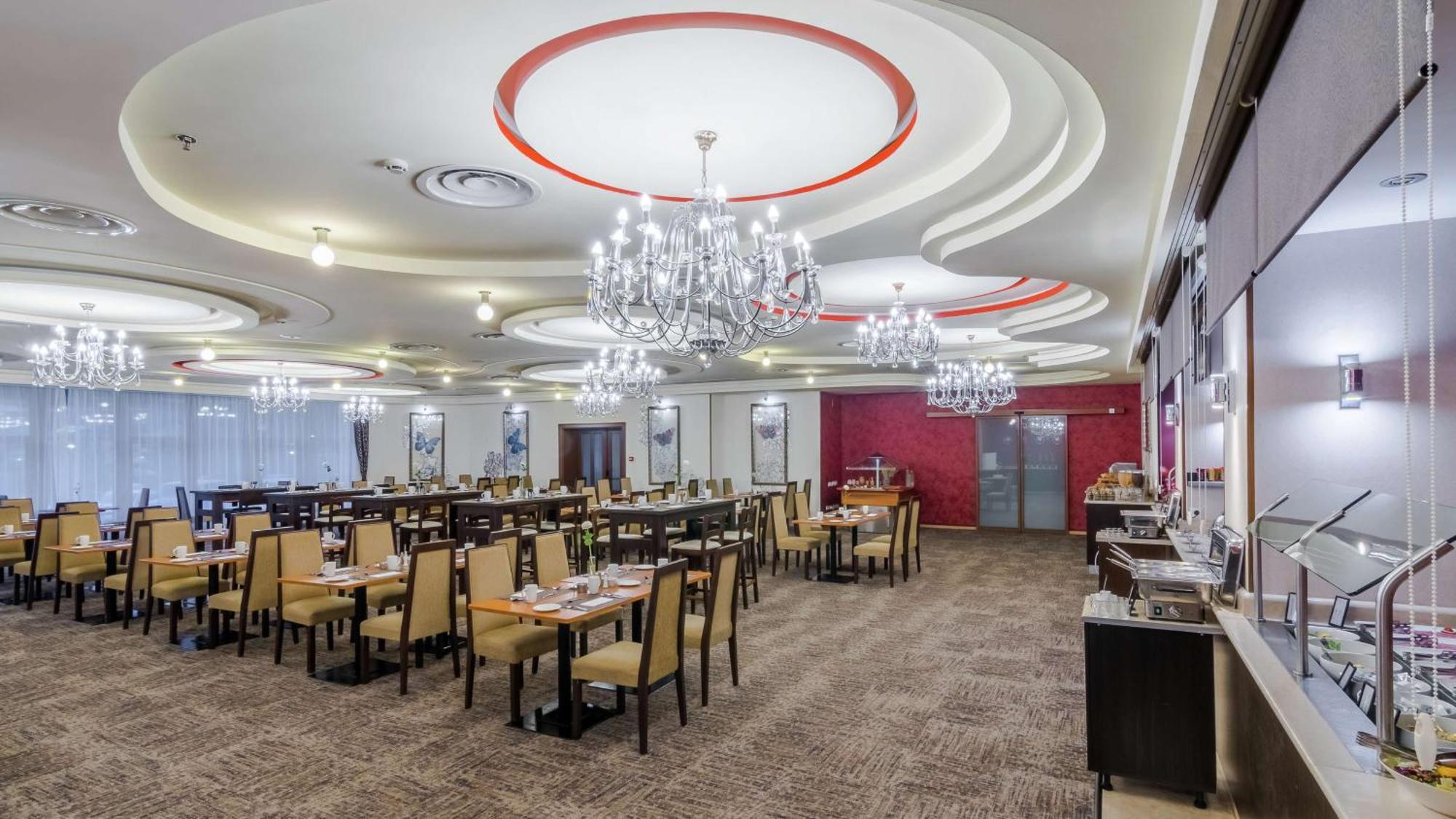 Hilton Sibiu Hotel Exterior photo
