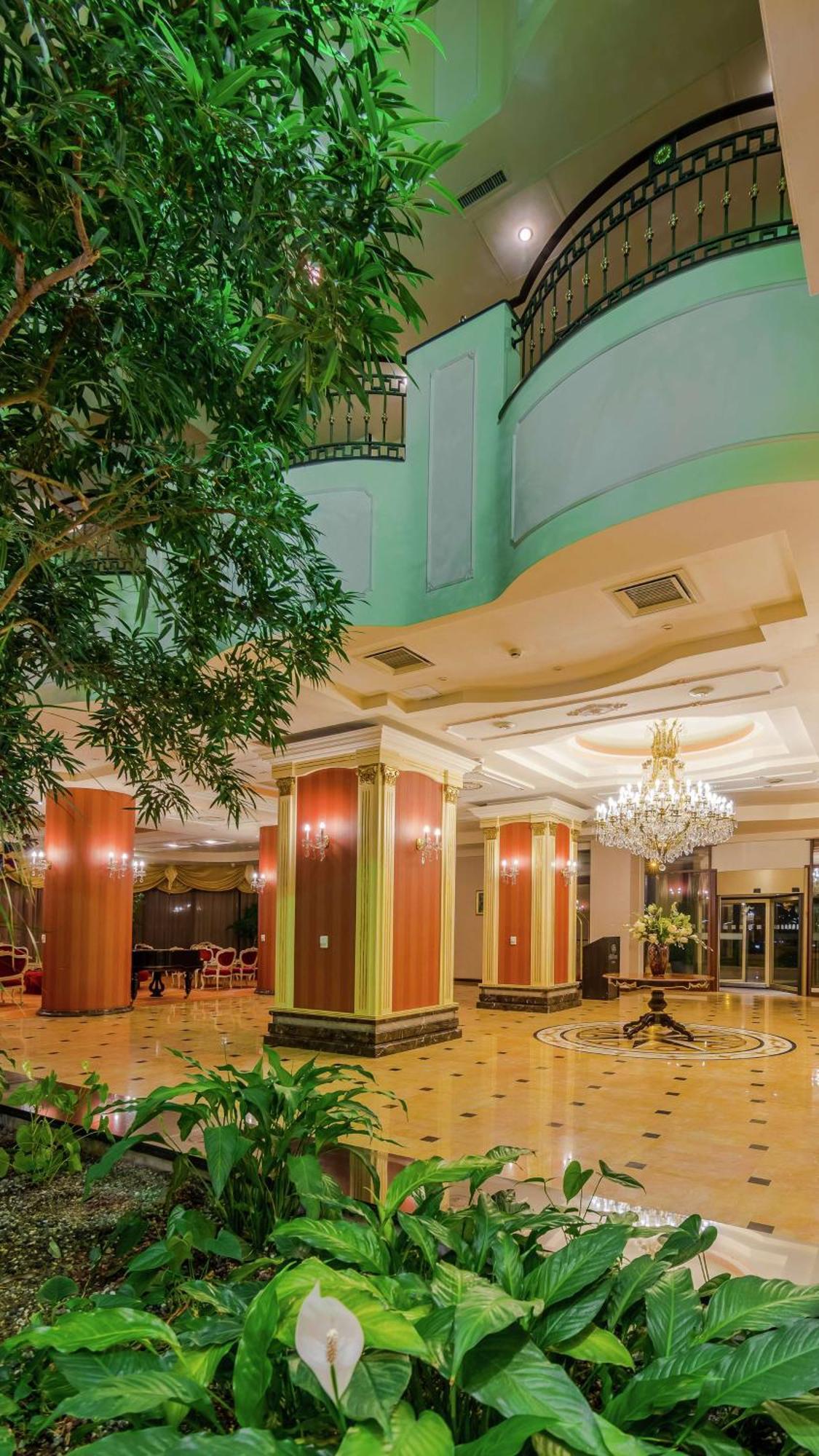 Hilton Sibiu Hotel Exterior photo